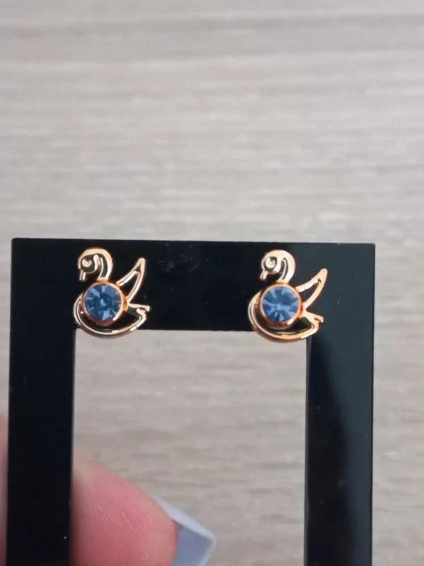 Paire De Boucles D'Oreilles Doré "Cygne"